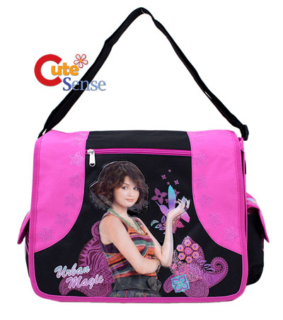 Disney Wizards of Waverly Place Messenger Bag: Pink