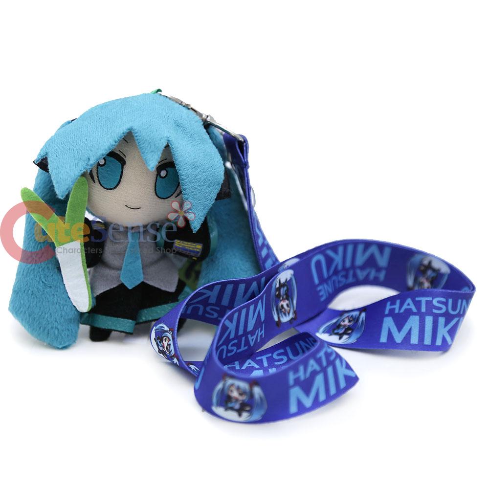 hatsune miku plush keychain