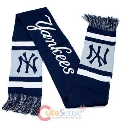 MLB New York Yankees Kinnited Scarf - Stripe Logo