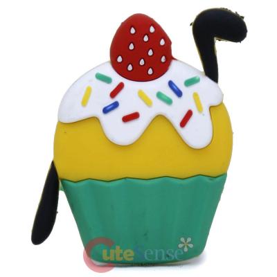 Disney Mickey Mouse Friends Pluto Cupcake Magnet